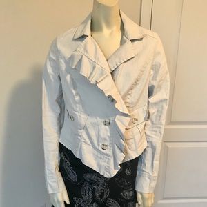 Cabi white ruffled jacket